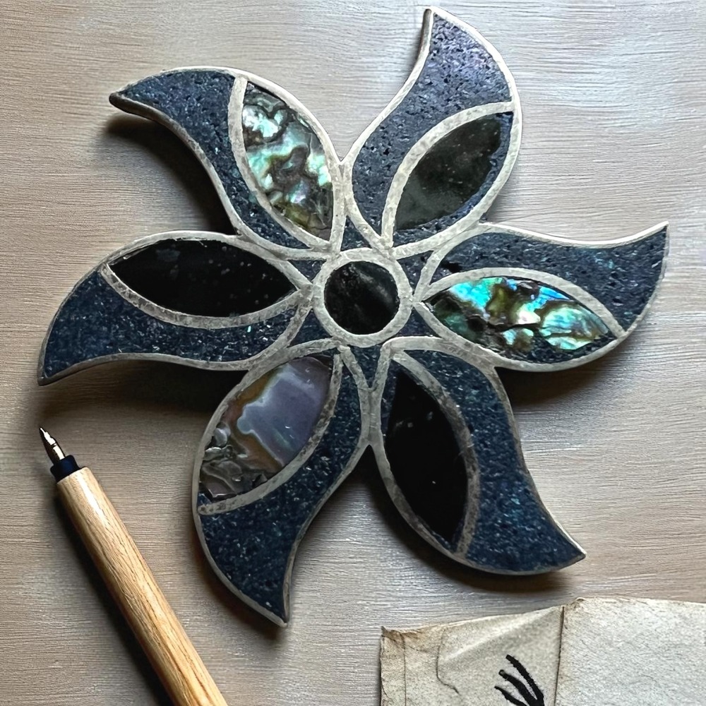 50s Francisco Rivera Taxco‎ Sterling Silver Abalone & Onyx Flower Brooch Eagle 3